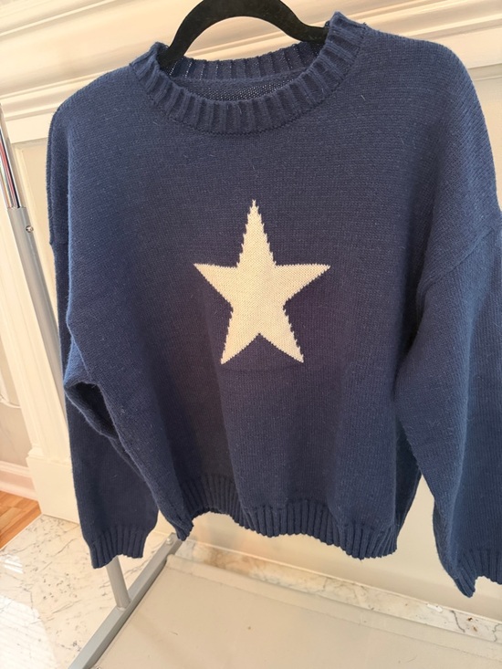Sweaters - Blue Star Knit Sweater - Women's Crewneck